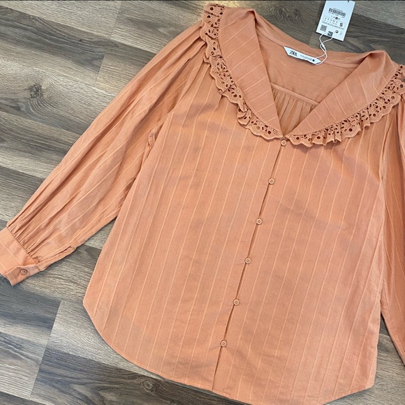 NEW Zara Peach/Orange Ruffled Collar Blouse - Picture 4 of 6